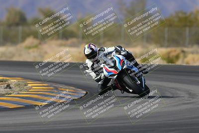 media/Dec-17-2022-SoCal Trackdays (Sat) [[224abd9271]]/Turn 7 Set 1 (1125am)/